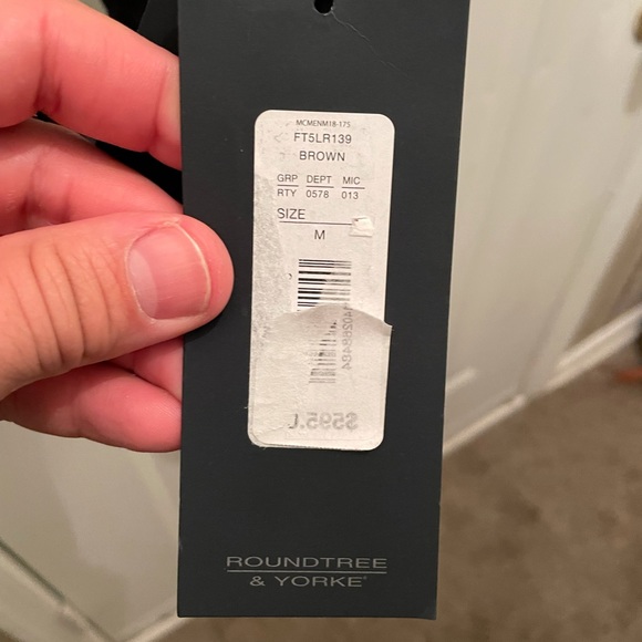 Roundtree and Yorke Lambskin Leather Jacket - Picture 6 of 7